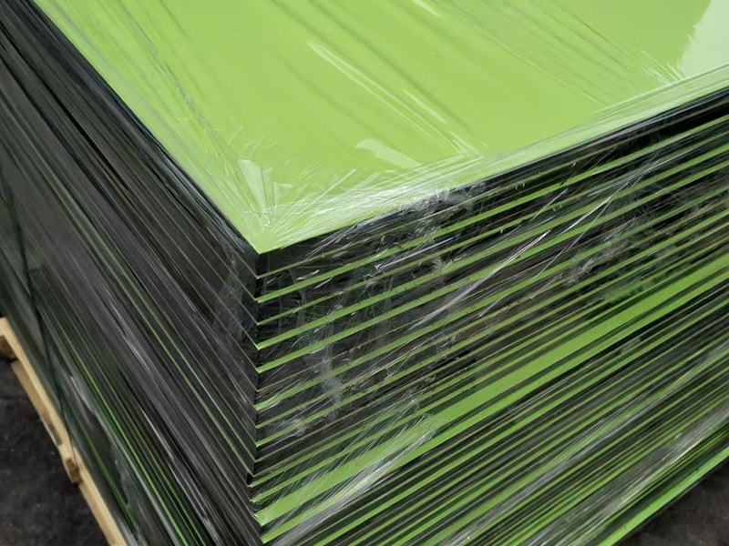 Indoor & Outdoor HDPE Flame-Retardant Dual-Color Sandwich Sheet